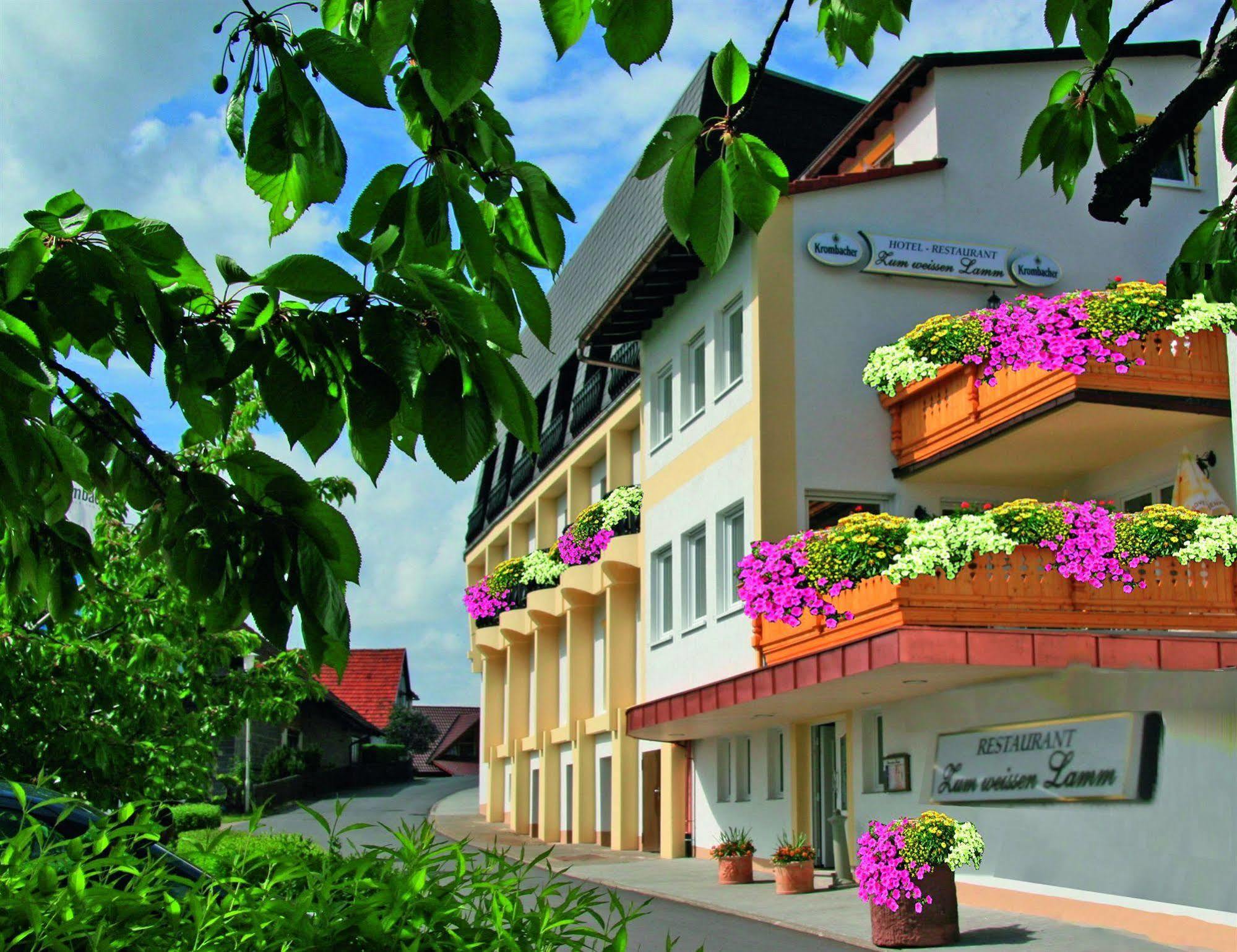 Hotel Zum Weissen Lamm Rothenberg Exterior foto